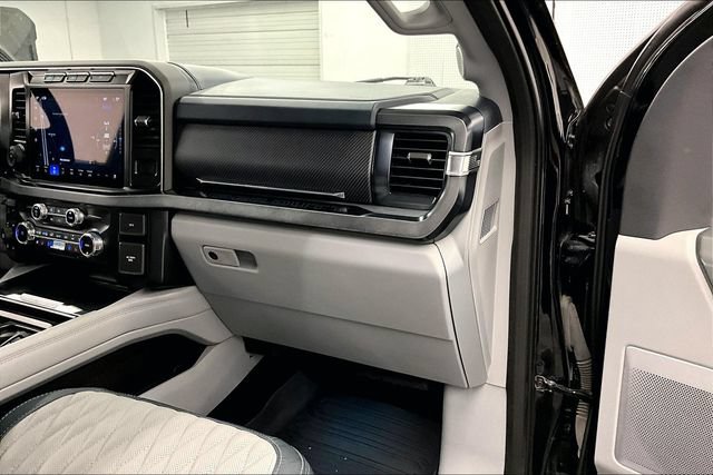 Used 2023 Ford F250 Limited AWD/4WD image 18