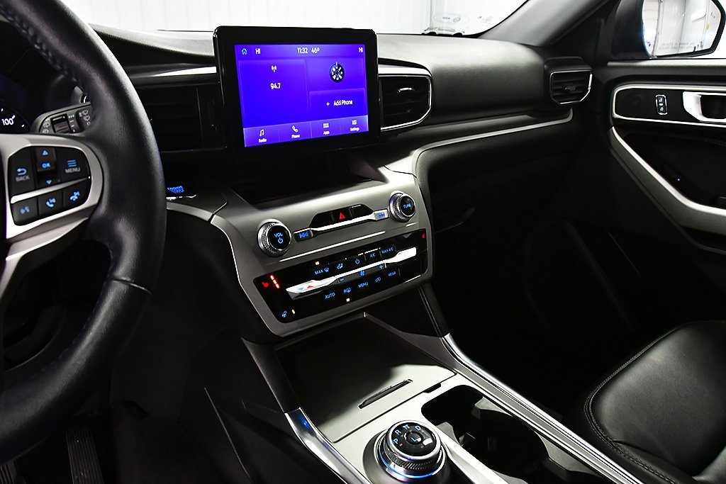 Used 2022 Ford Explorer XLT w/ Equipment Group 202A image 23