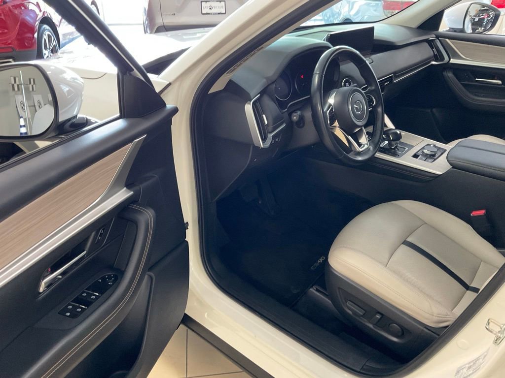 Used 2024 MAZDA CX-90 3.3 Turbo w/ Preferred Plus AWD/4WD image 9
