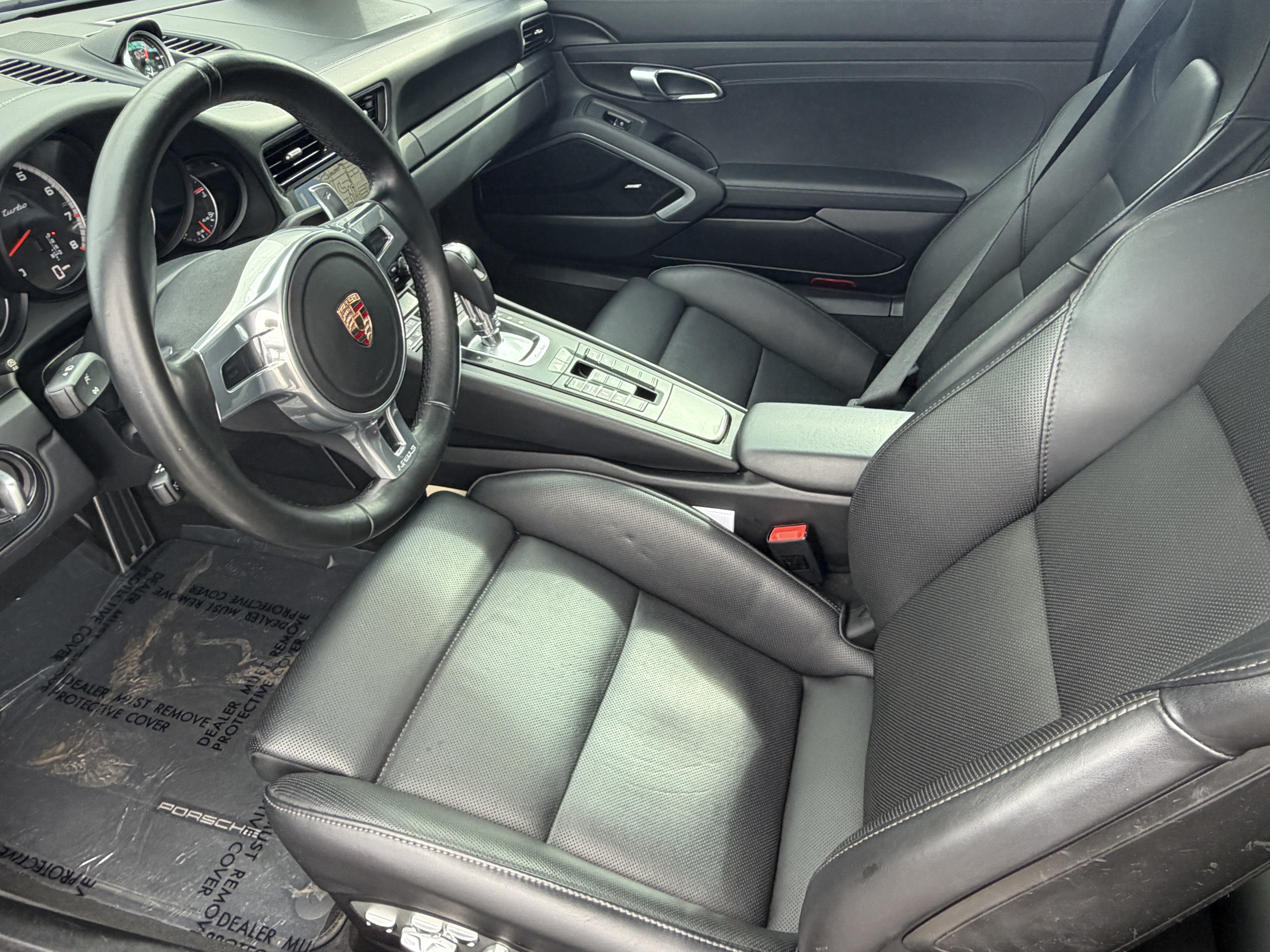 Used 2015 Porsche 911 Turbo AWD/4WD image 4
