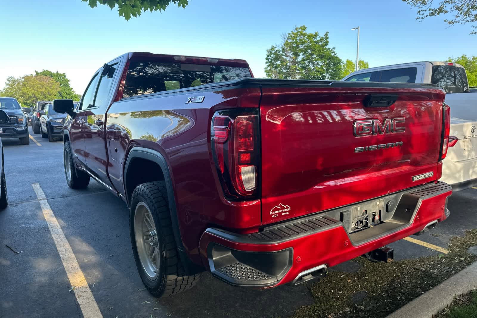 Used 2023 GMC Sierra 1500 Elevation w/ Elevation Premium Package AWD/4WD image 6