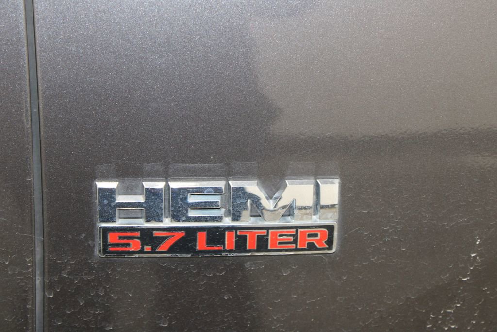 Used 2015 RAM 1500 Express RWD image 12