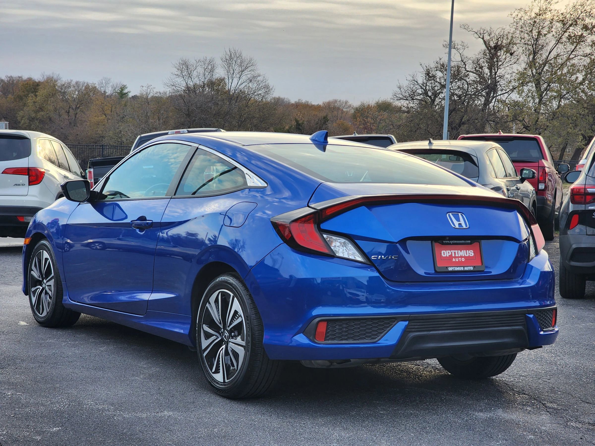 Used 2017 Honda Civic EX-T image 5