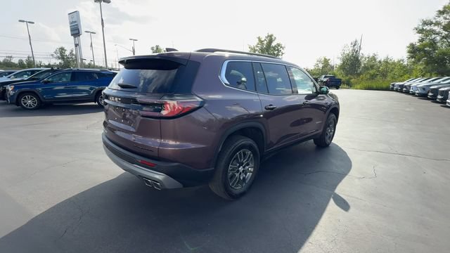 Certified 2025 GMC Acadia Elevation AWD/4WD image 8