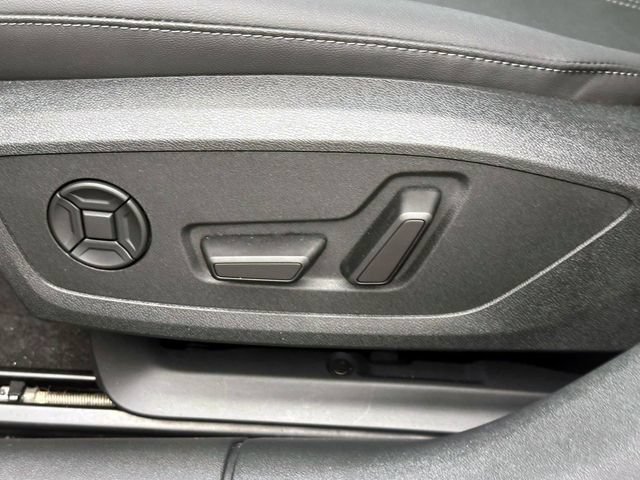 Used 2025 Audi A5 2.0T Premium w/ Convenience Package AWD/4WD image 21