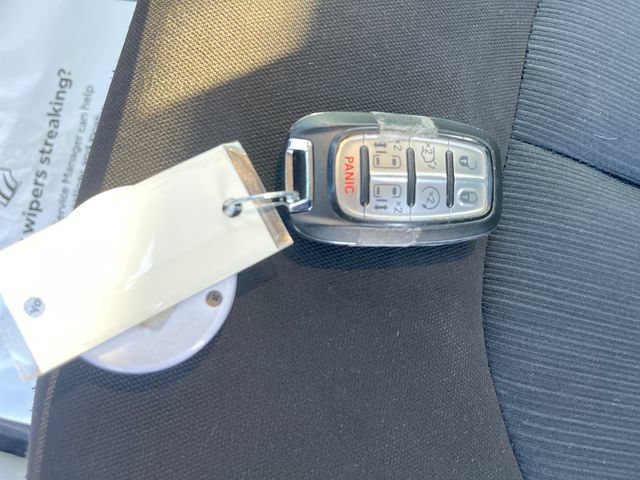 Used 2023 Chrysler Voyager LX FWD image 30