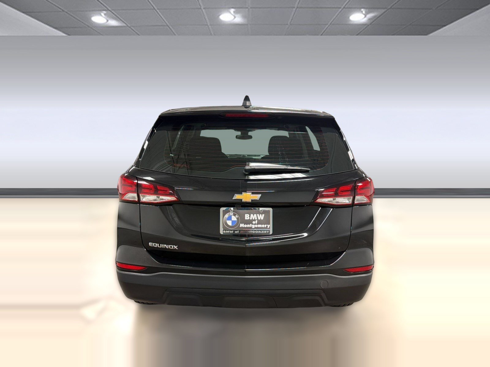 Used 2023 Chevrolet Equinox LS FWD image 9