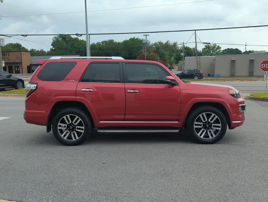 Used 2022 Toyota 4Runner Limited AWD/4WD image 8