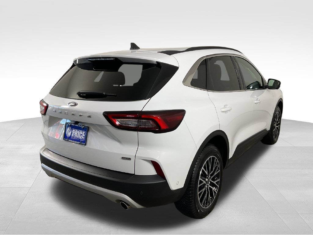 Used 2023 Ford Escape SE w/ PHEV Premium Package FWD image 9