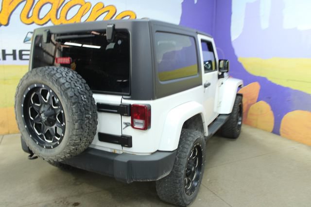 Used 2012 Jeep Wrangler Sahara w/ Dual Top Group AWD/4WD image 8
