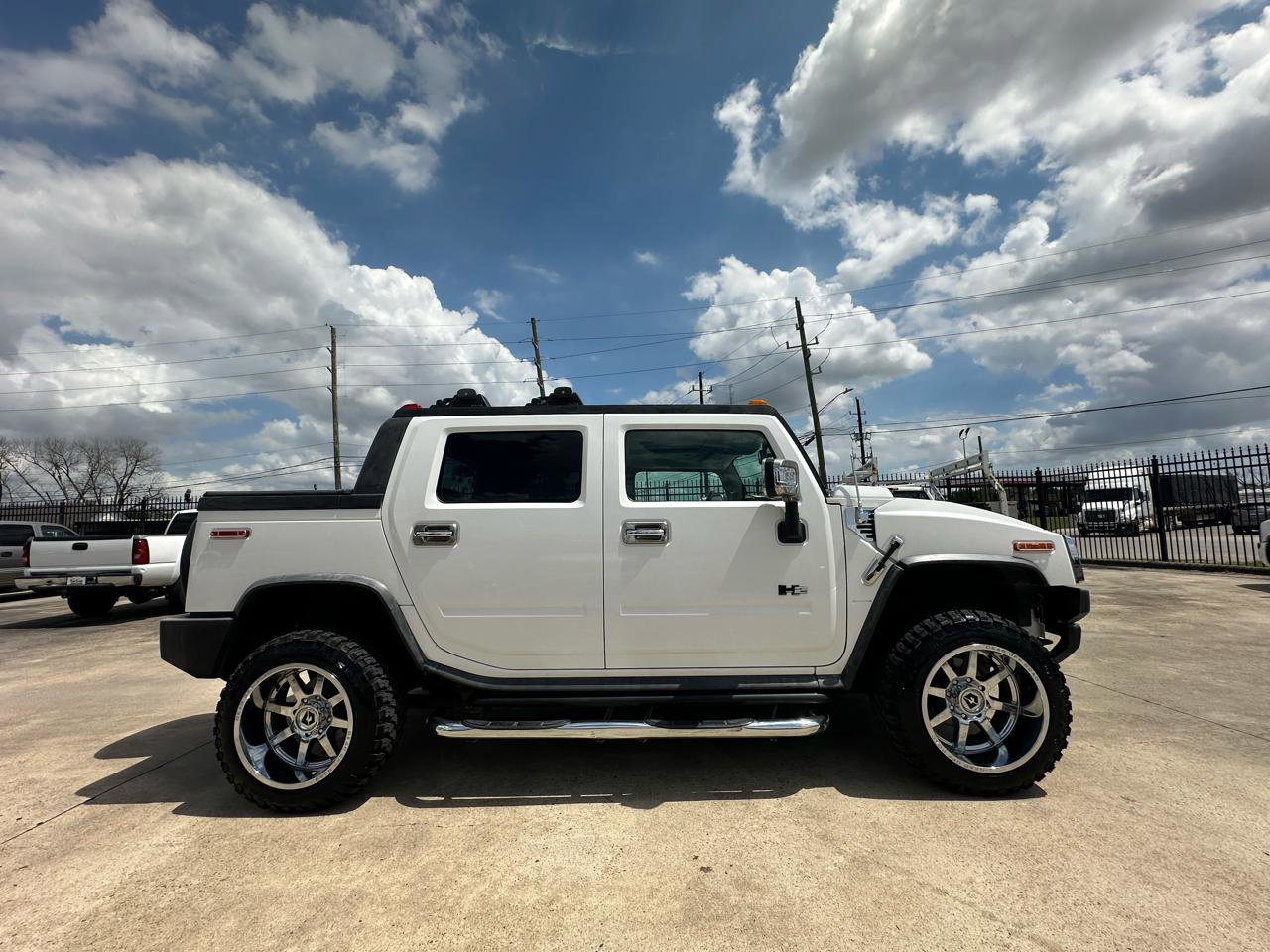 Used 2007 HUMMER H2 Luxury image 7