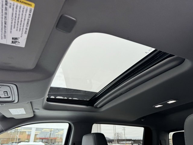 Used 2019 GMC Sierra 1500 SLT w/ SLT Premium Package image 13