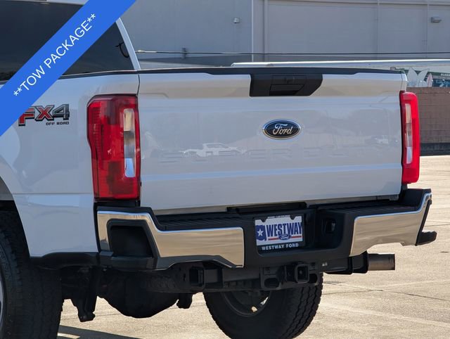 Certified 2024 Ford F250 XLT w/ FX4 Off-Road Package image 7