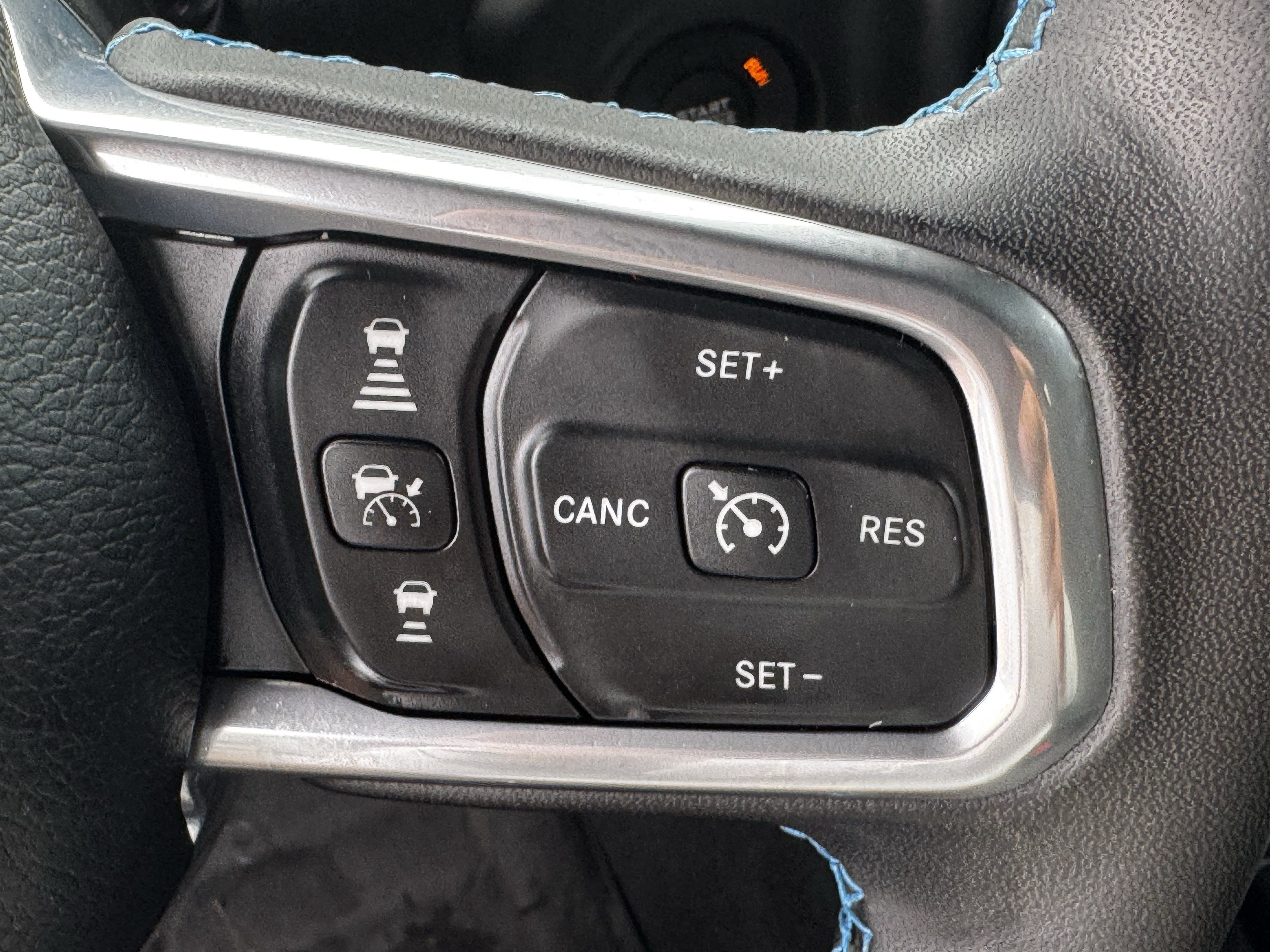 Used 2023 Jeep Wrangler Unlimited Rubicon 4xe w/ Safety Group AWD/4WD image 22