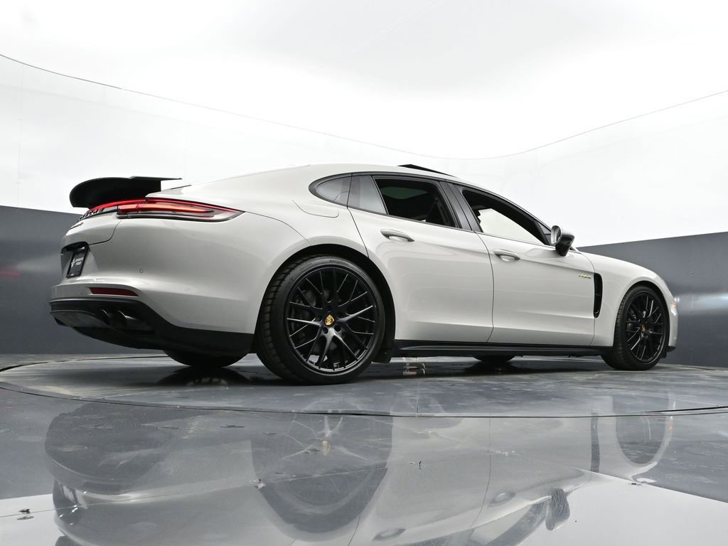 Used 2020 Porsche Panamera 4 image 67