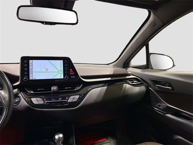 Used 2019 Toyota C-HR Limited image 21