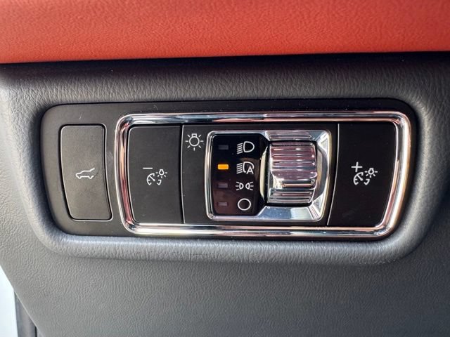 Used 2025 Lincoln Aviator Reserve w/ Equipment Group 201A AWD/4WD image 16