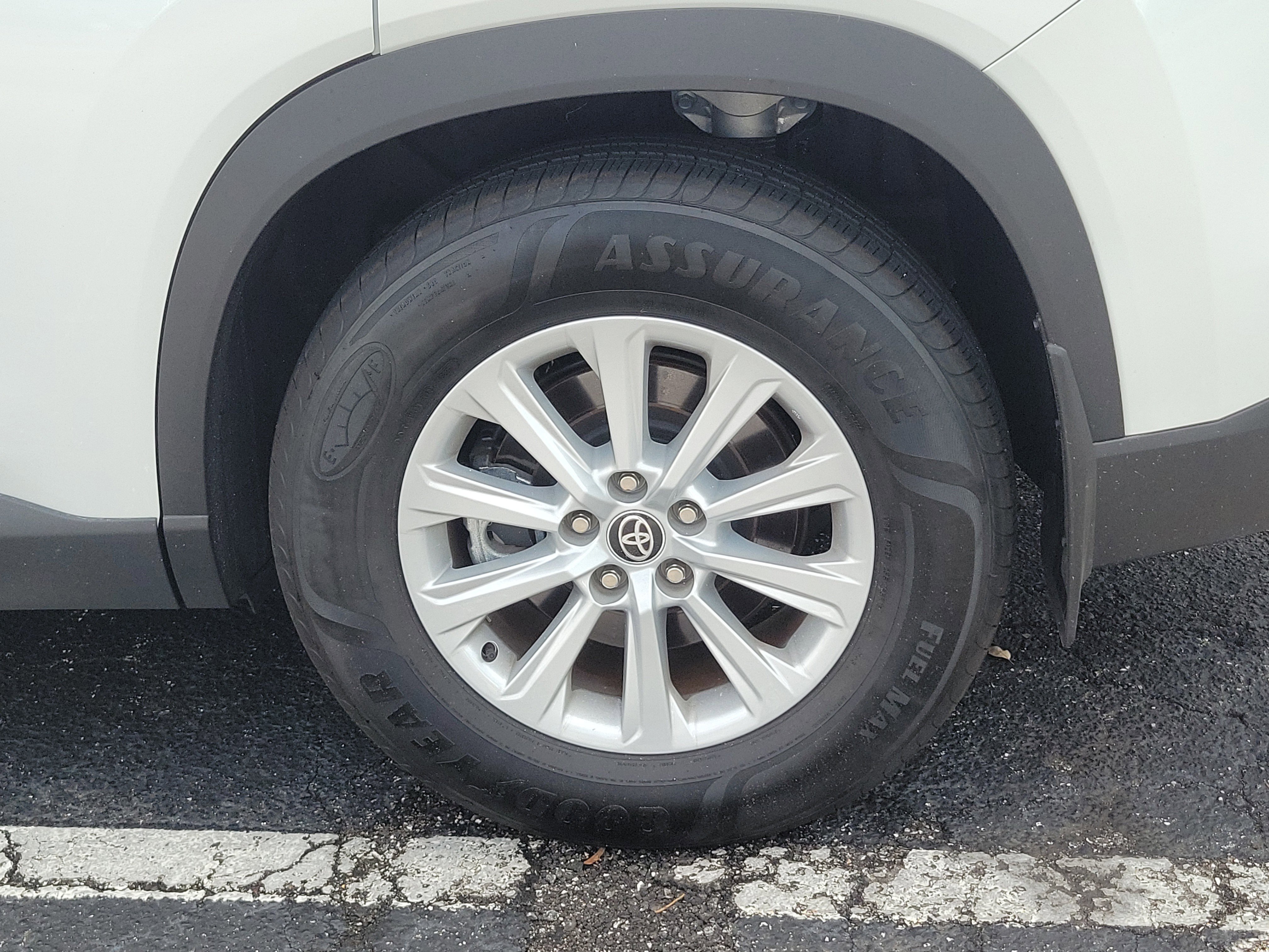 Used 2024 Toyota Grand Highlander XLE image 7