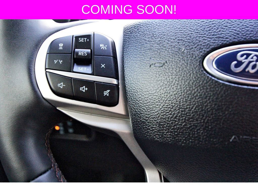 Used 2025 Ford Explorer Active w/ Active Comfort Package image 19