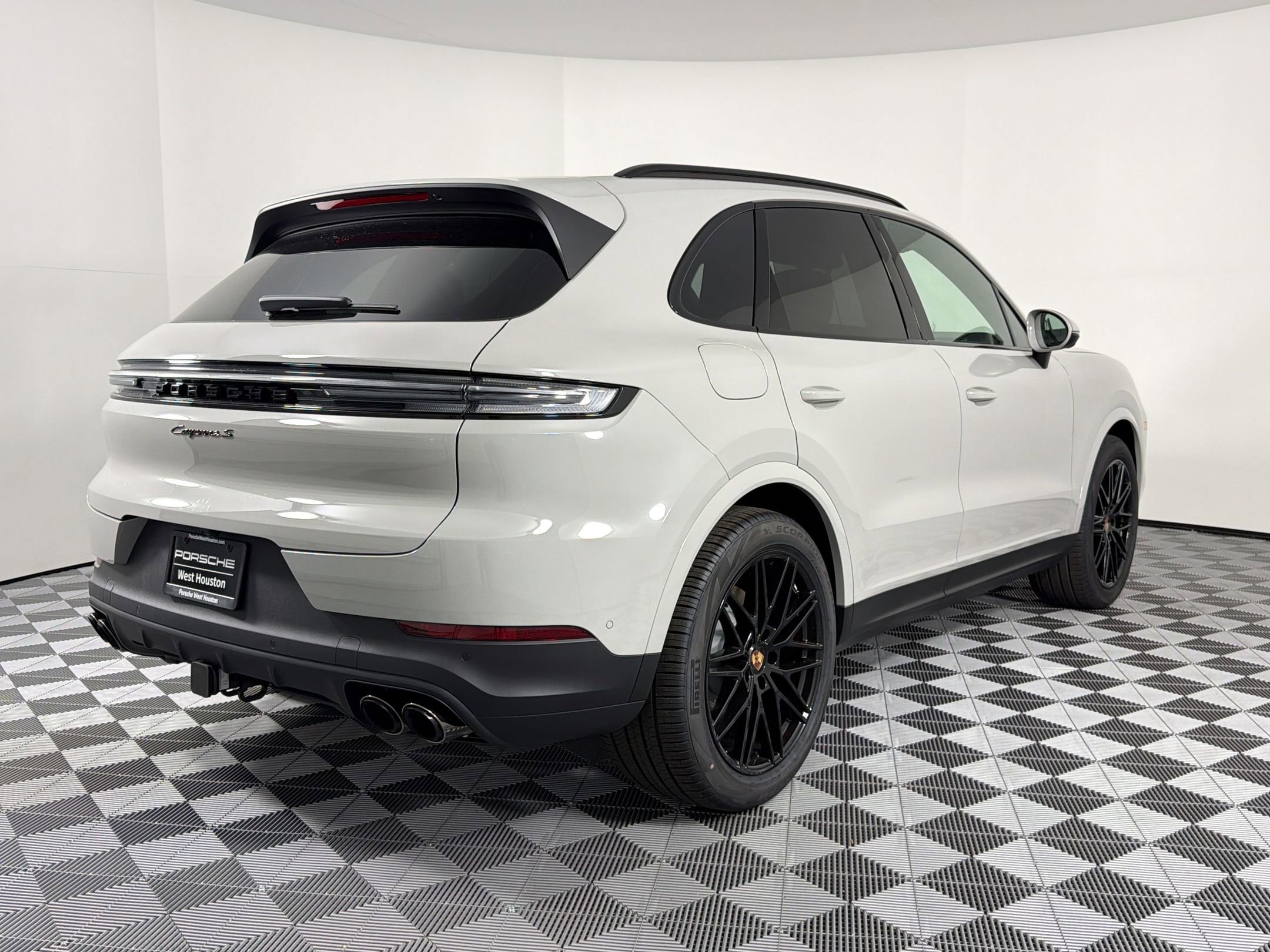 New 2026 Porsche Cayenne S AWD/4WD image 9