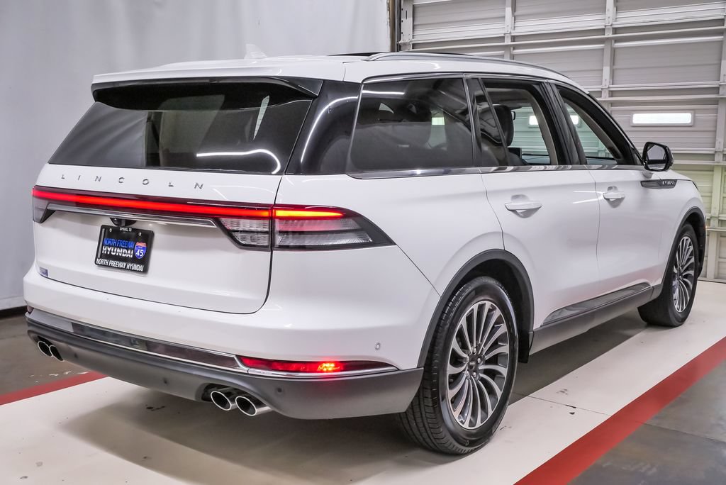 Used 2022 Lincoln Aviator Reserve w/ Elements Package Plus RWD image 6