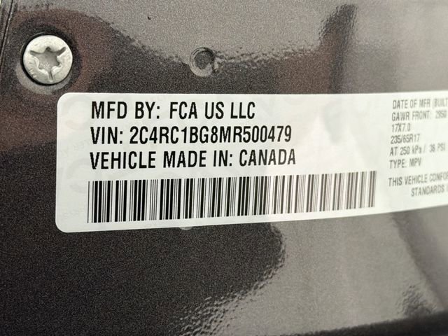 Used 2021 Chrysler Pacifica Touring-L w/ Uconnect Theater Family Group image 28