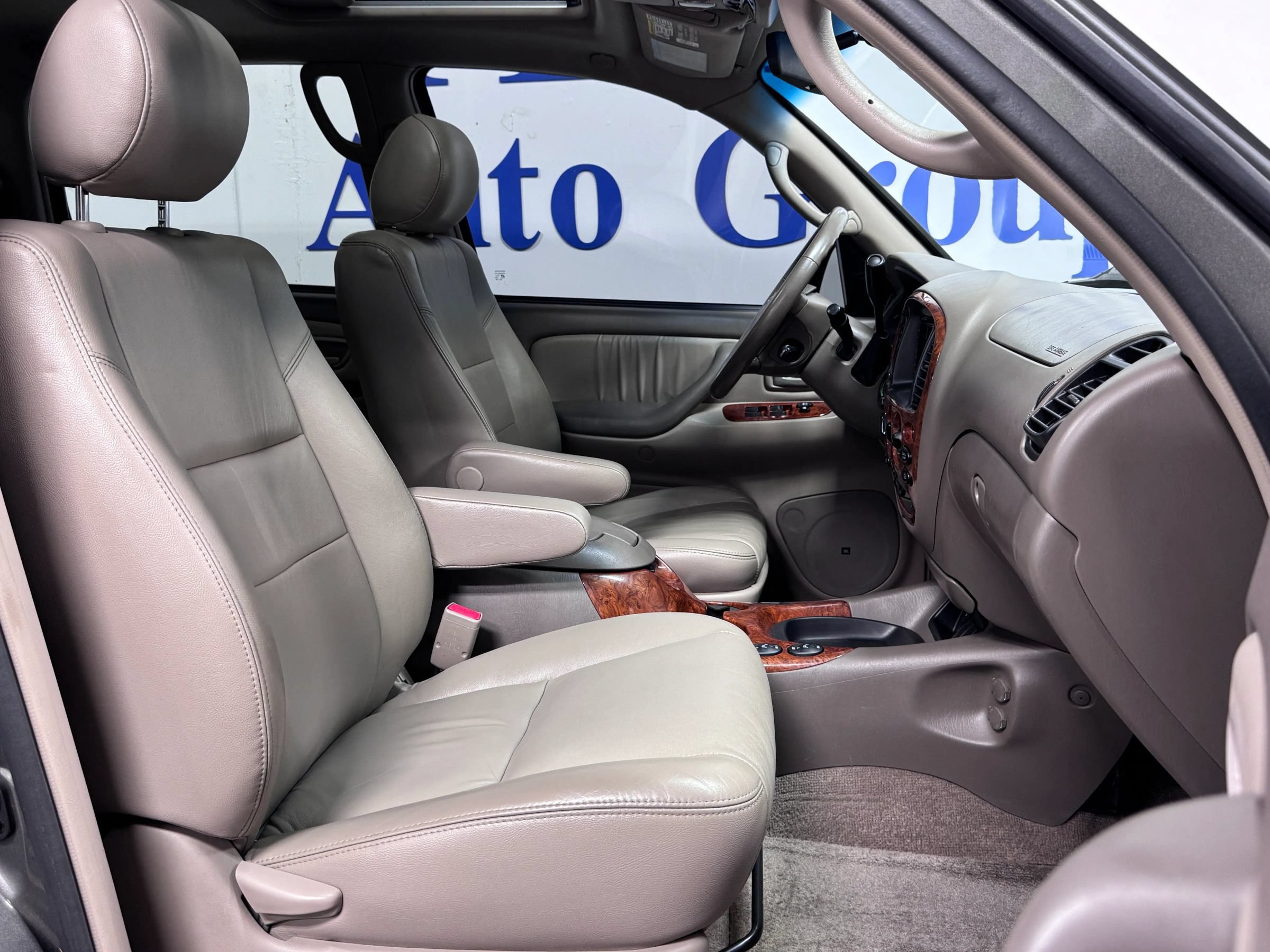 Used 2005 Toyota Tundra Limited AWD/4WD image 13