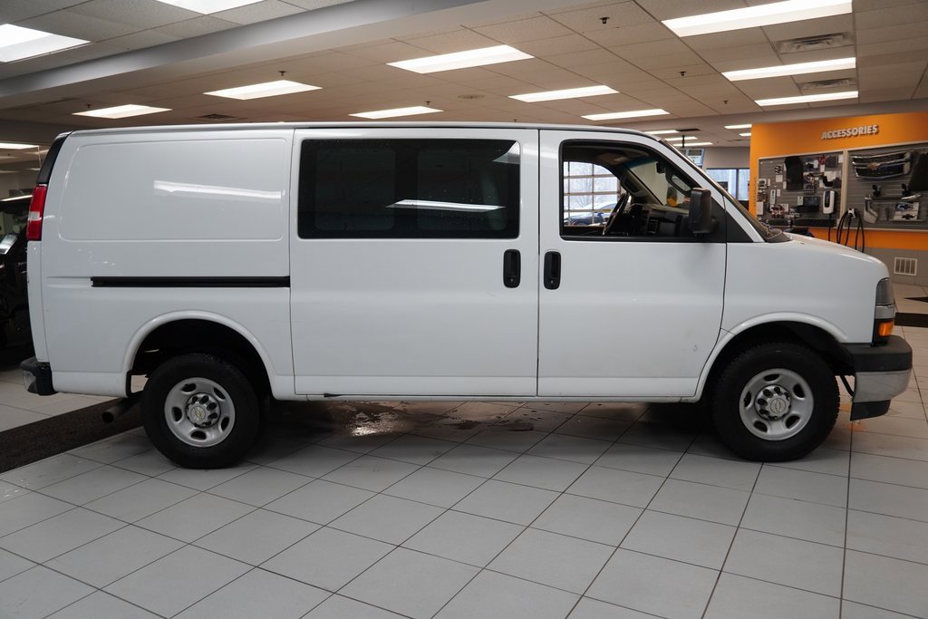 Used 2019 Chevrolet Express 2500 w/ Driver Convenience Package image 17