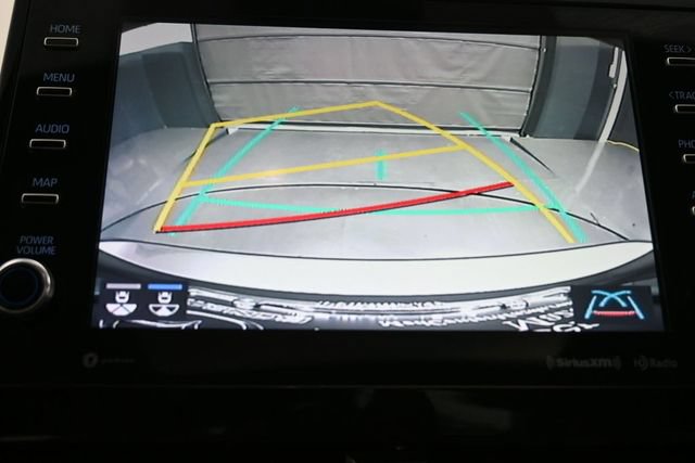 Used 2021 Toyota Camry XLE FWD image 18