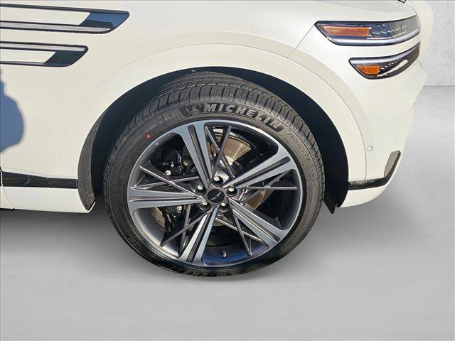 Used 2025 Genesis GV80 3.5T e-SC image 9