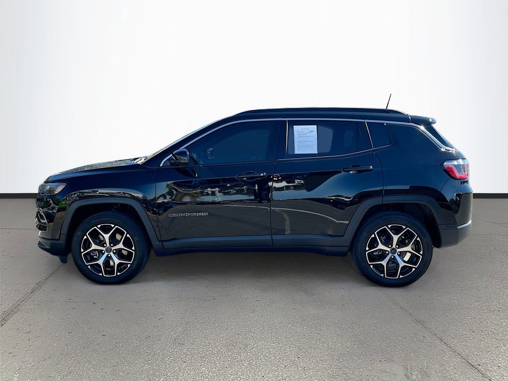 Certified 2025 Jeep Compass Limited image 4