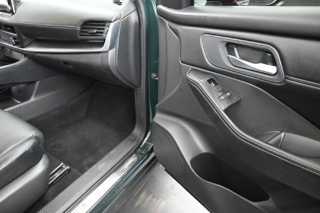 Used 2026 Nissan Rogue Dark Armor FWD image 28