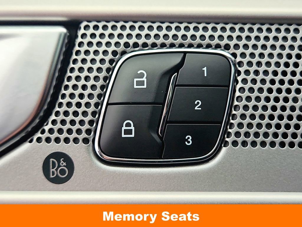 Used 2021 Ford Explorer Limited image 24