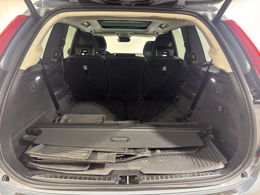 Certified 2023 Volvo XC90 B6 Plus w/ Protection Package Premier AWD/4WD image 31