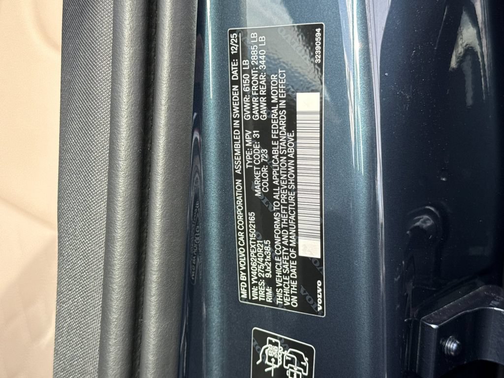 New 2026 Volvo XC90 B6 Plus w/ Protection Package Premier AWD/4WD image 29