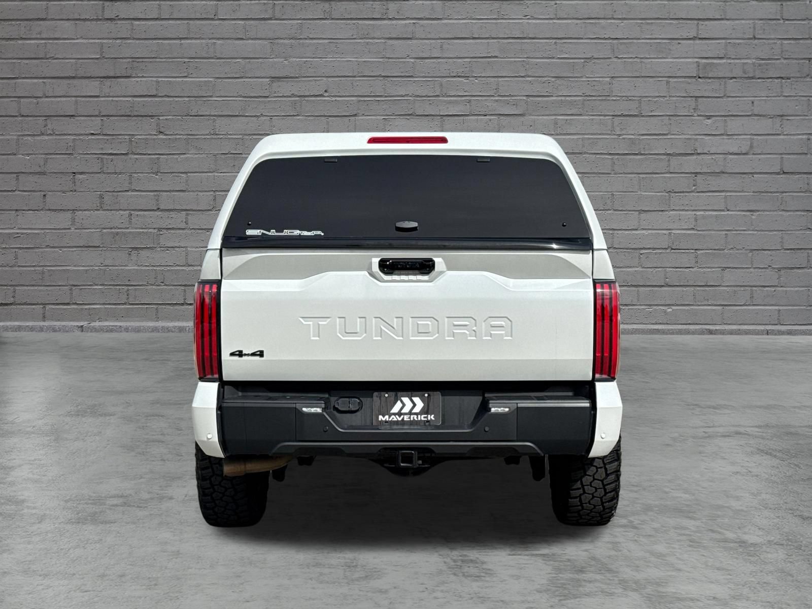 Used 2024 Toyota Tundra Limited AWD/4WD image 9
