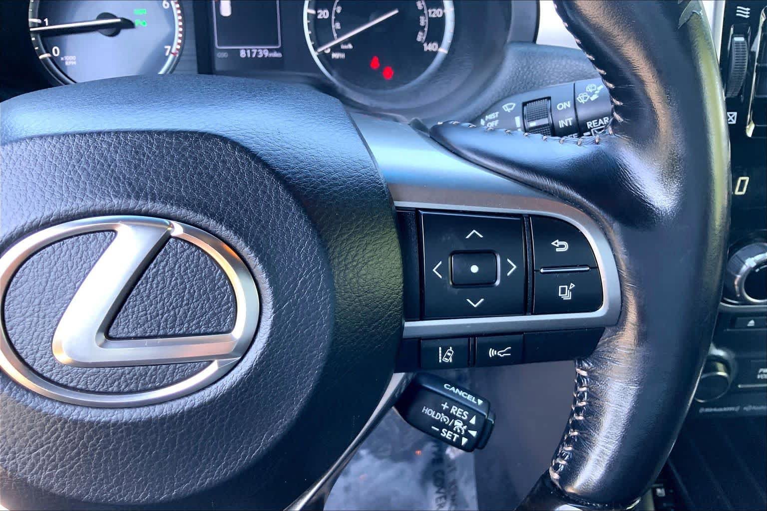 Used 2022 Lexus GX 460 Premium w/ Premium Plus Package AWD/4WD image 25