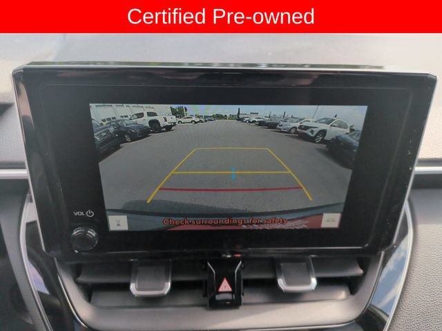 Used 2025 Toyota Corolla Cross XLE FWD image 21