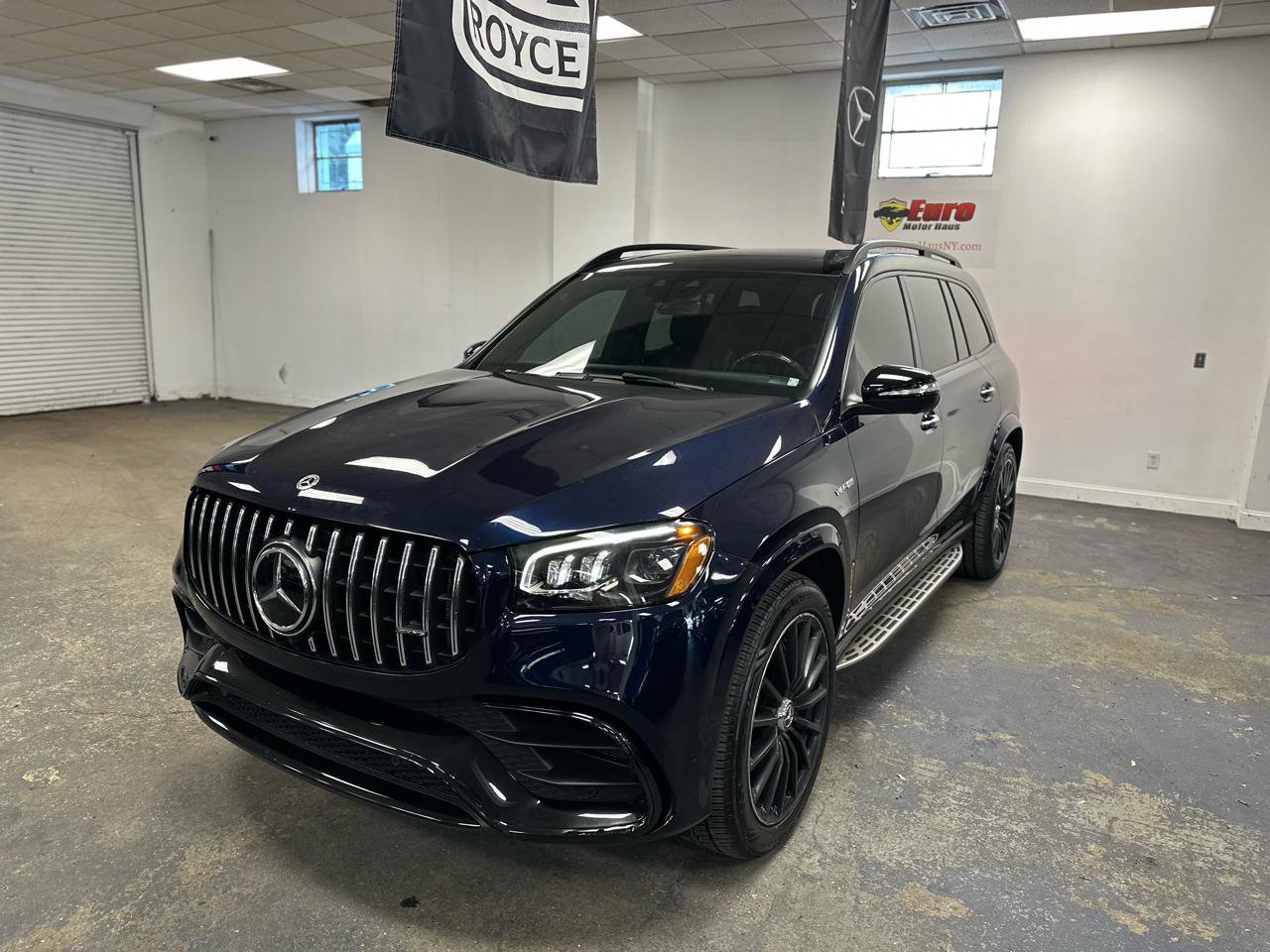 Used 2021 Mercedes-Benz GLS 63 AMG 4MATIC image 2