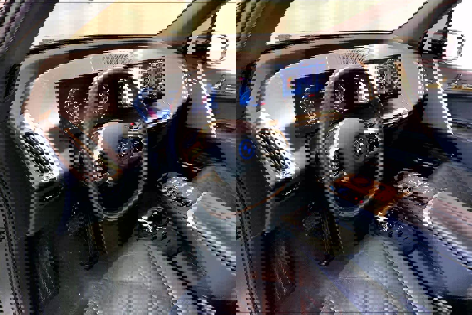 Certified 2023 BMW iX xDrive50 w/ Premium Package image 17