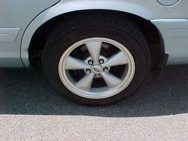 Used 2007 Ford Crown Victoria LX RWD image 41