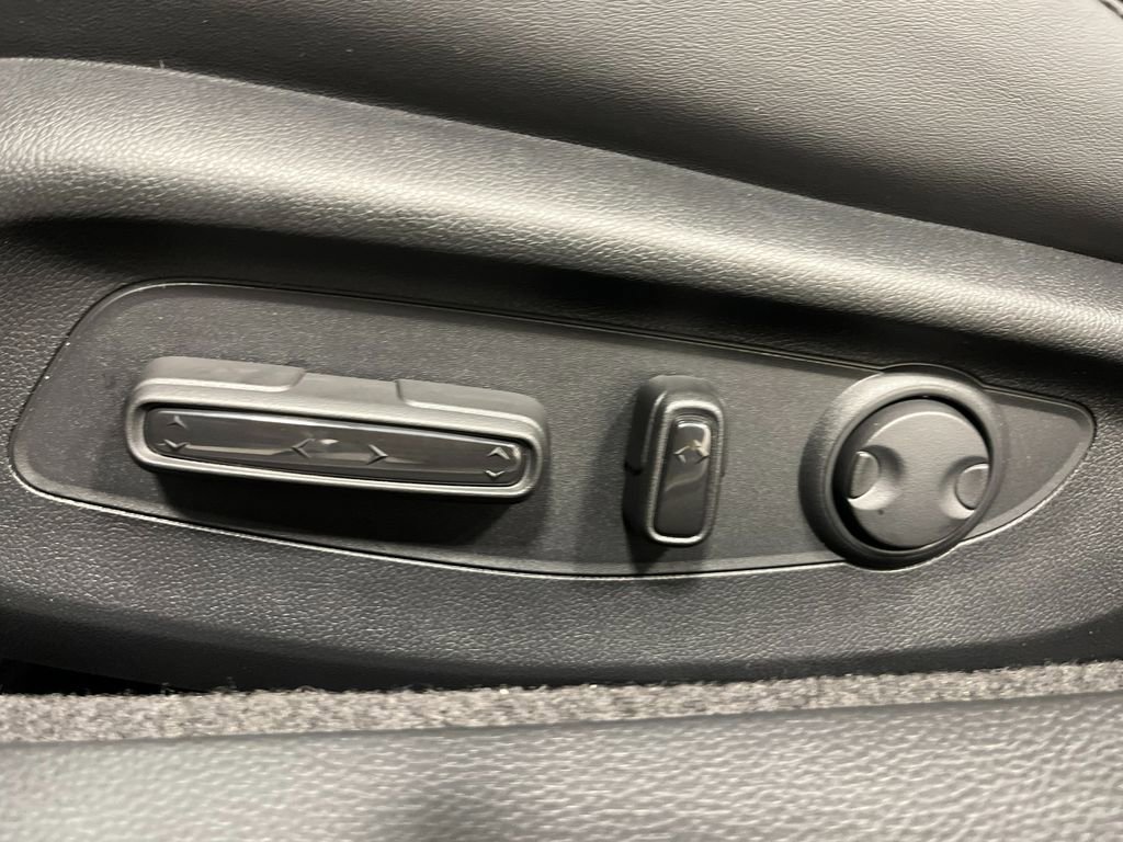 New 2026 Honda Accord Touring image 13