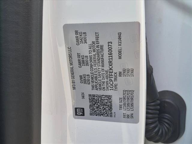 Used 2024 Chevrolet Colorado ZR2 w/ Safety Package AWD/4WD image 14