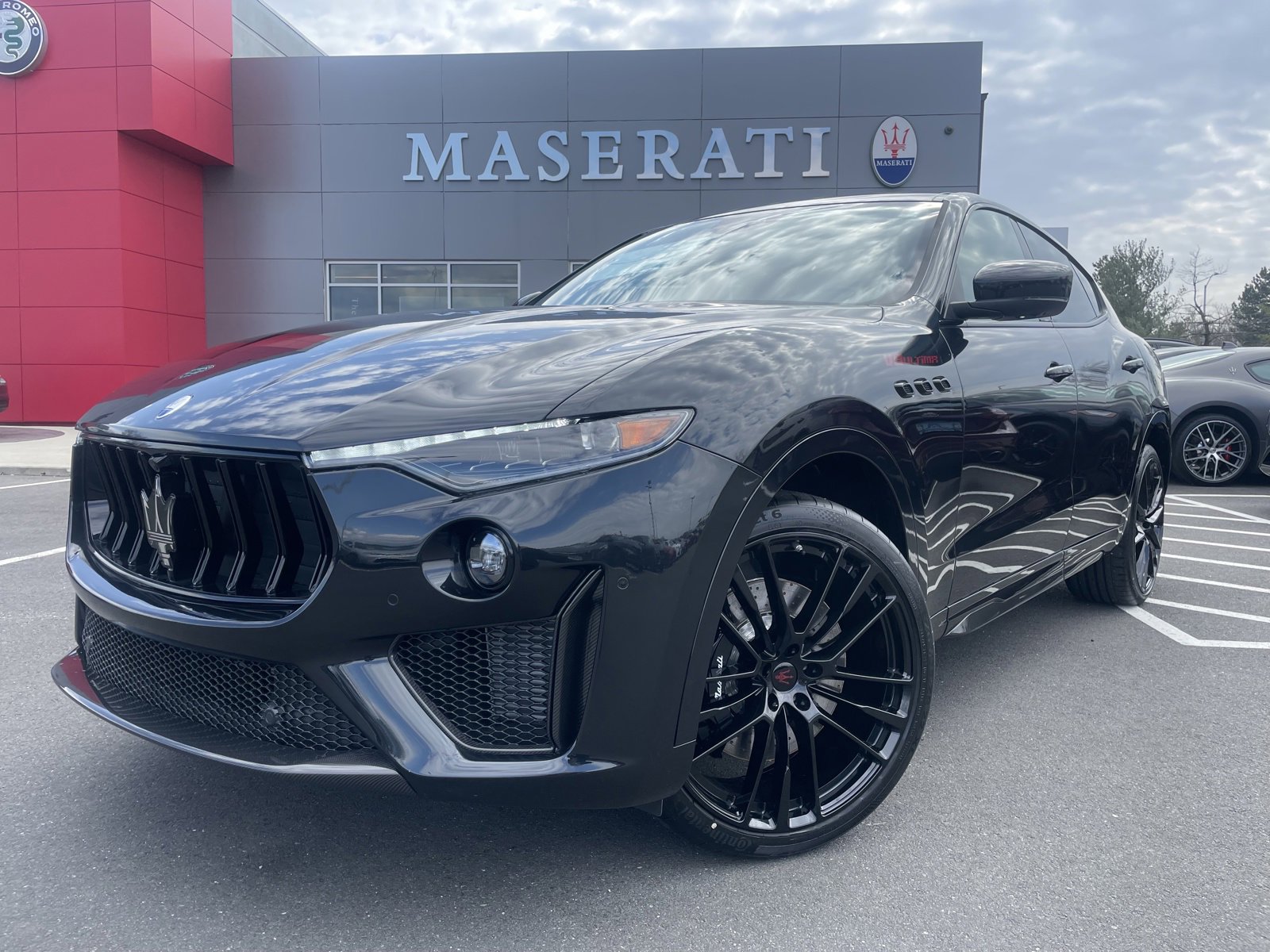 New 2024 Maserati Levante Trofeo