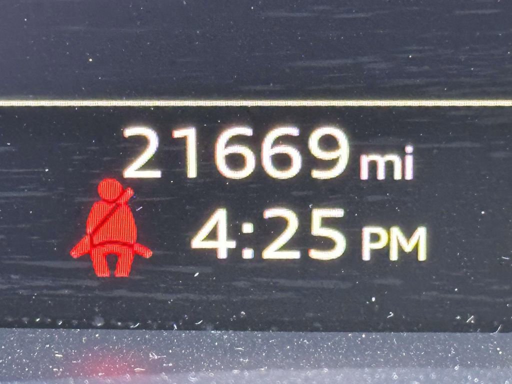 Used 2023 Audi Q7 2.0T Premium w/ Convenience Package image 29