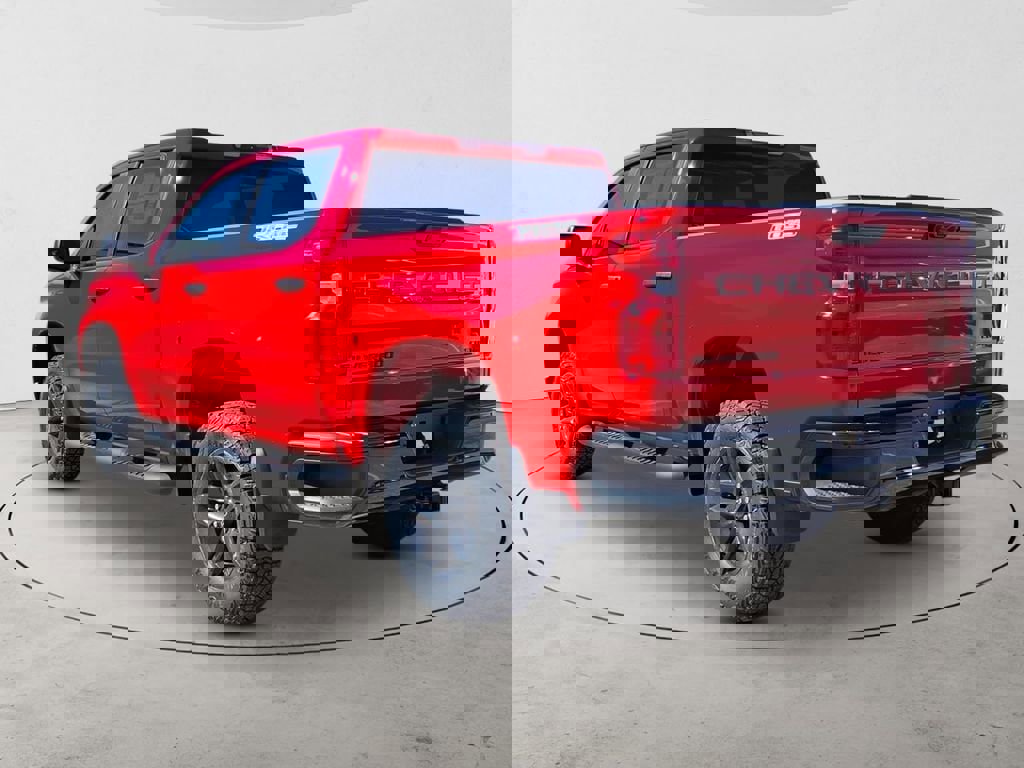 New 2026 Chevrolet Silverado 1500 Custom Trail Boss w/ LPO, Dark Essentials Package image 7