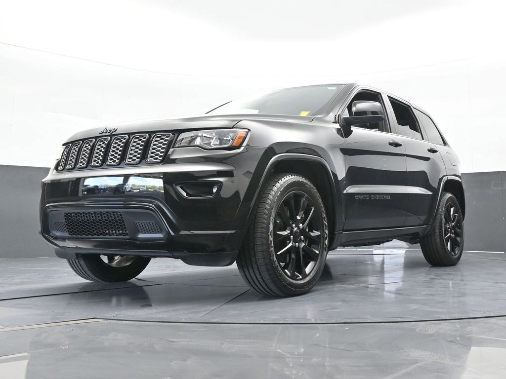 Used 2021 Jeep Grand Cherokee Laredo X RWD image 50
