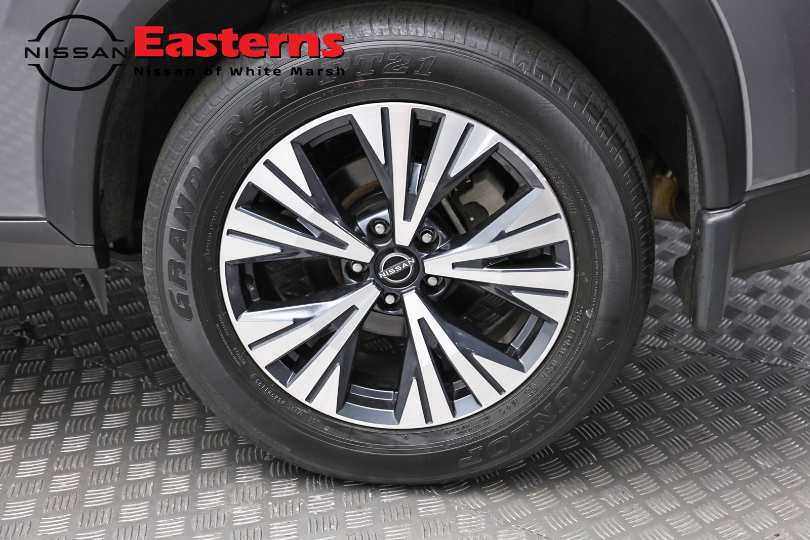 Used 2023 Nissan Rogue SV AWD/4WD image 8