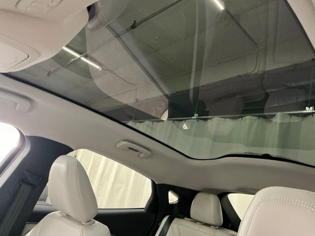 Used 2023 Ford Mustang Mach-E Premium image 16