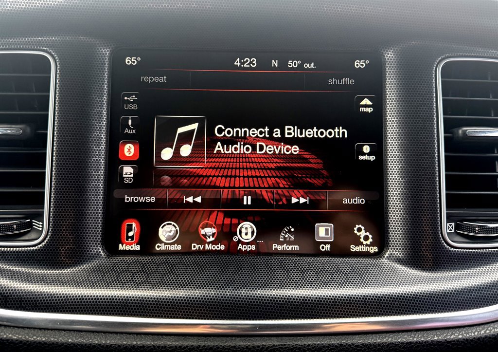 Used 2016 Dodge Charger SRT w/ Harman/Kardon Audio Group image 22